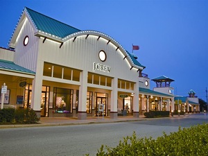 Calvin Klein Company Outlet, Tanger Outlets – Rehoboth Beach, DE —  Delaware, United States | Outletaholic