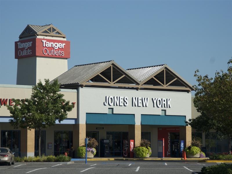 Tanger Outlets – Riverhead, NY
